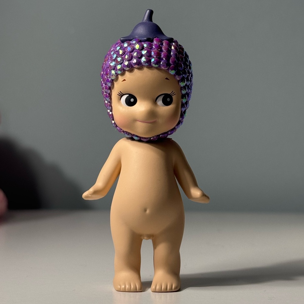 Bedazzled Eggplant Sonny Angel - 100% Authentic